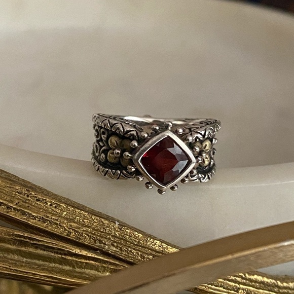 925 SS and 18K gold flower and 1.60CT garnet ring - Picture 1 of 16